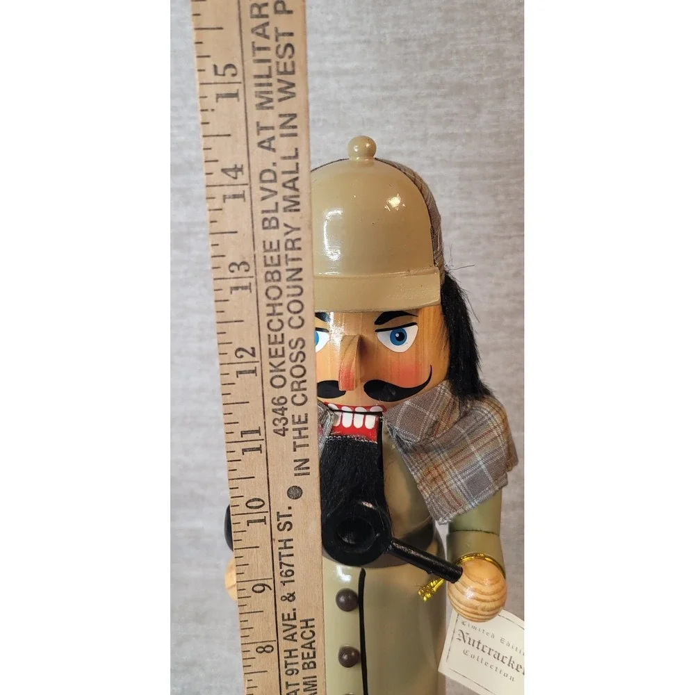 Vintage Target Wood Nutcracker Sherlock Holmes Inspector Limited Edition Nice
